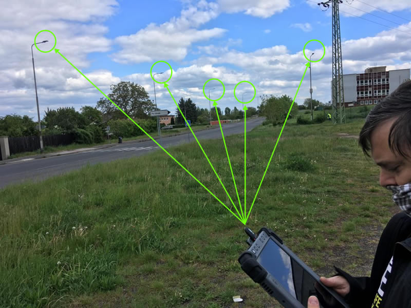 Localisation of street lighting