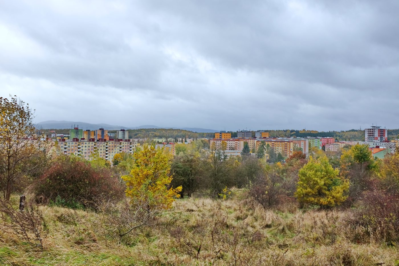Pohled na sídliště ve městě Chodov